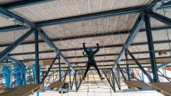 Traversée de la toile d'araignée